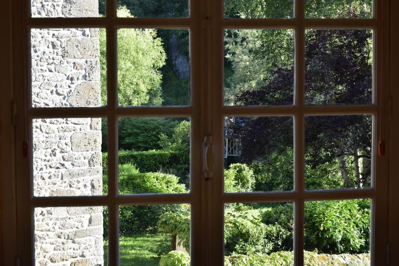 Gite Du Pont Saint-Ceneri-Le-Gerei Dans Les Alpes Mancelles Exterior foto