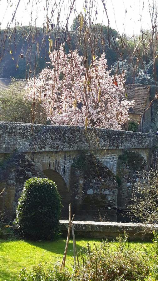 Gite Du Pont Saint-Ceneri-Le-Gerei Dans Les Alpes Mancelles Exterior foto